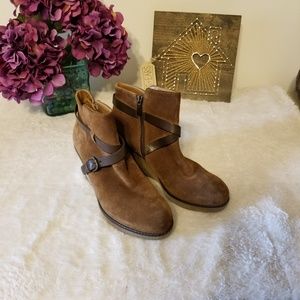 Andre Ossous wedge boots